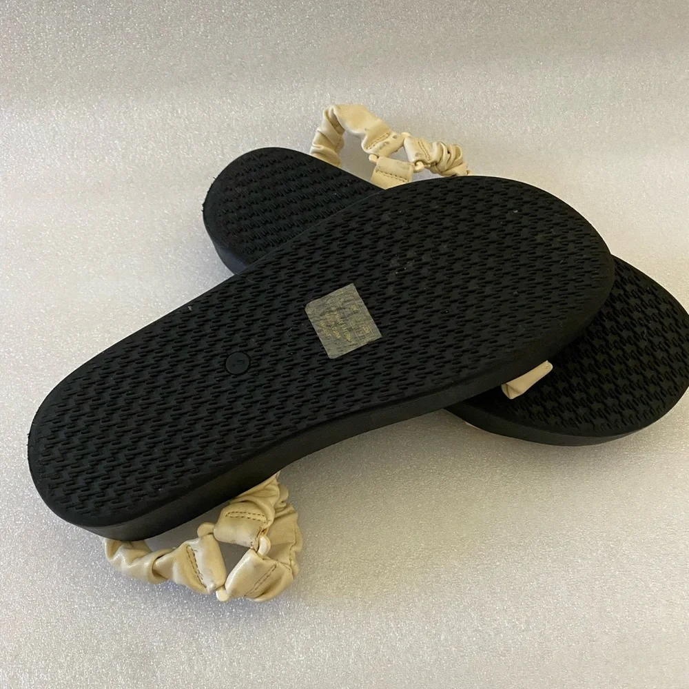 Circus by Sam Edelman Harlene Platform Sandals Ivory Black size 9